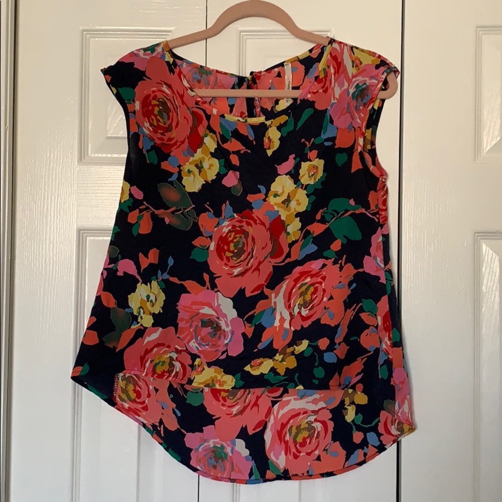 Capped sleeve, floral blouse